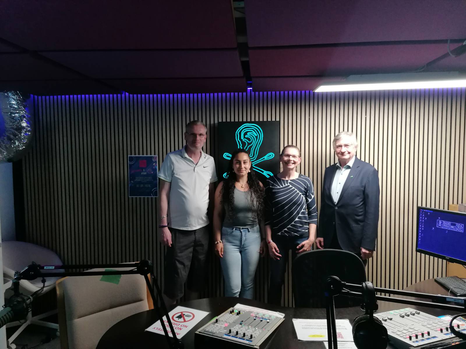 Markus Feiertag, Antonia Gusenbauer, Karin Schuster und Josef Smolle bei Radio Helsinki